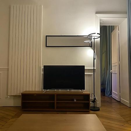 Spacious Apartment Next To Place Vendome Paris Ngoại thất bức ảnh